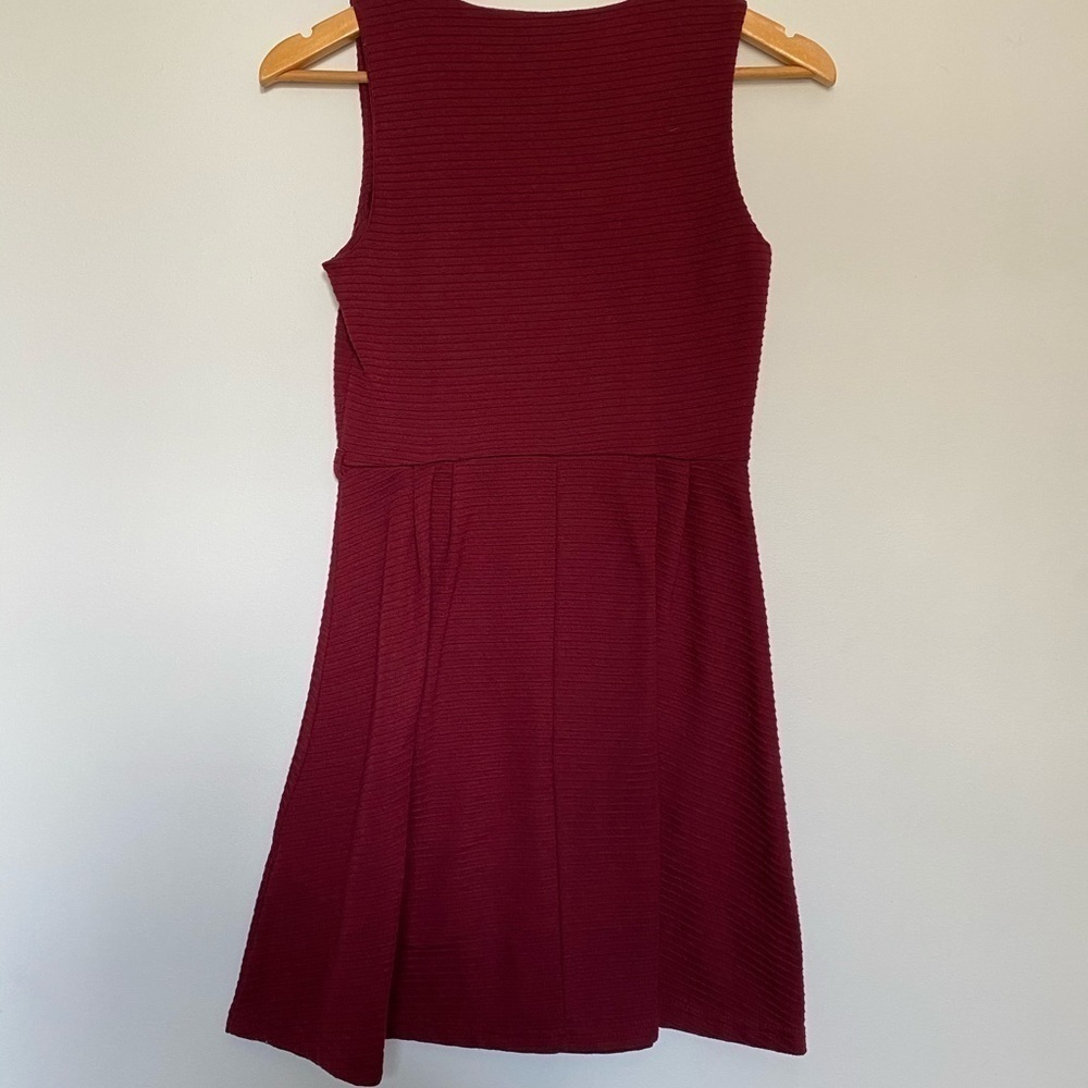 F21 Red Ribbed Dress - Picture 7 of 9